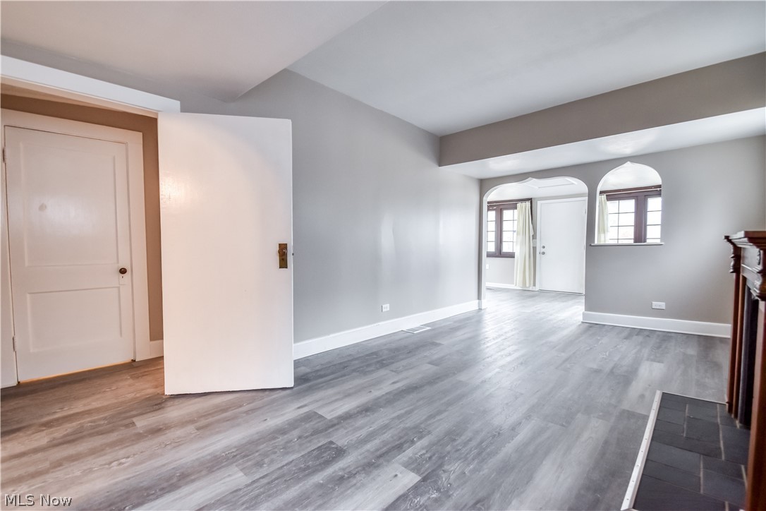 271 E 238 Street Euclid OH 44123