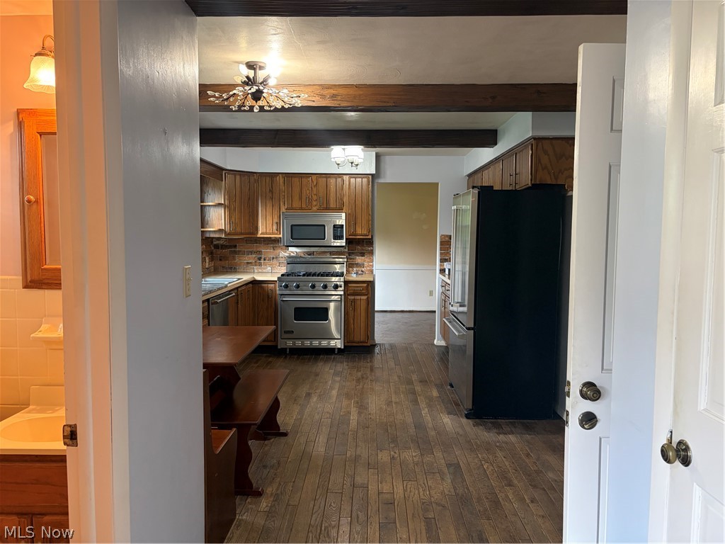 6137 Acatello Place Poland OH 44514