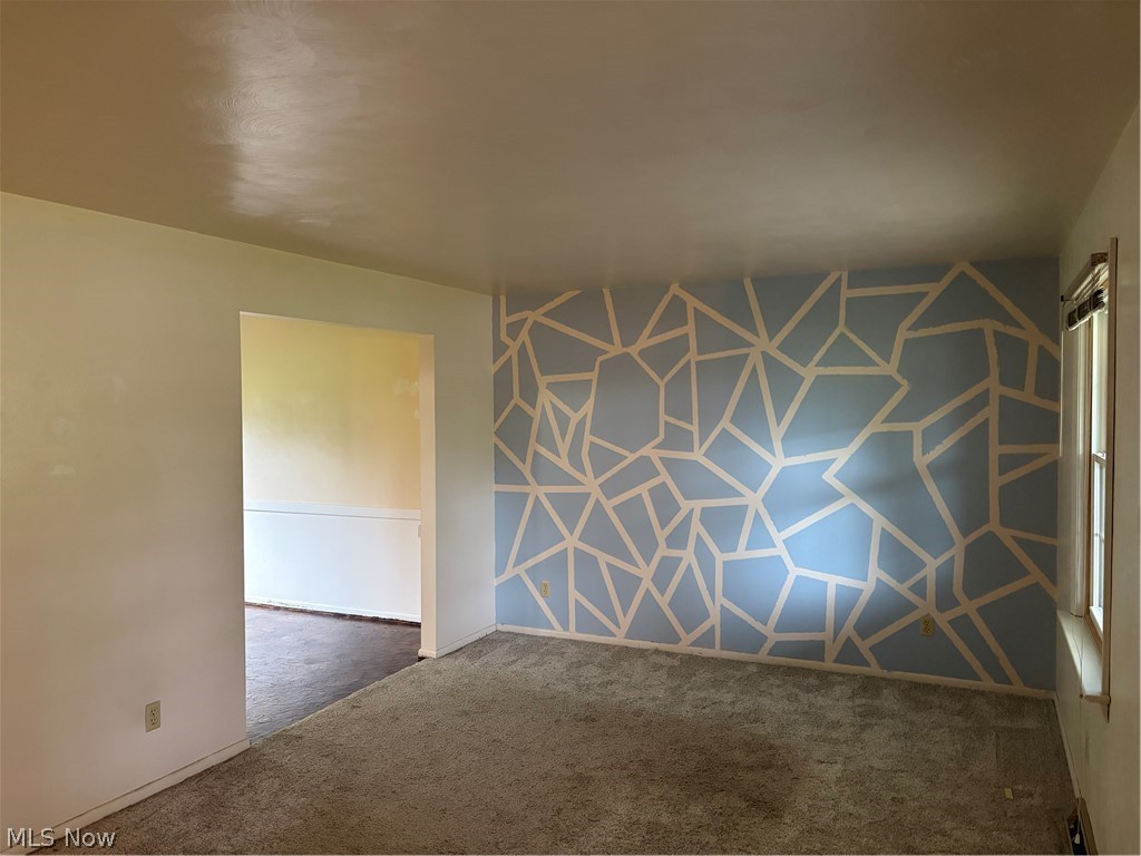 6137 Acatello Place Poland OH 44514