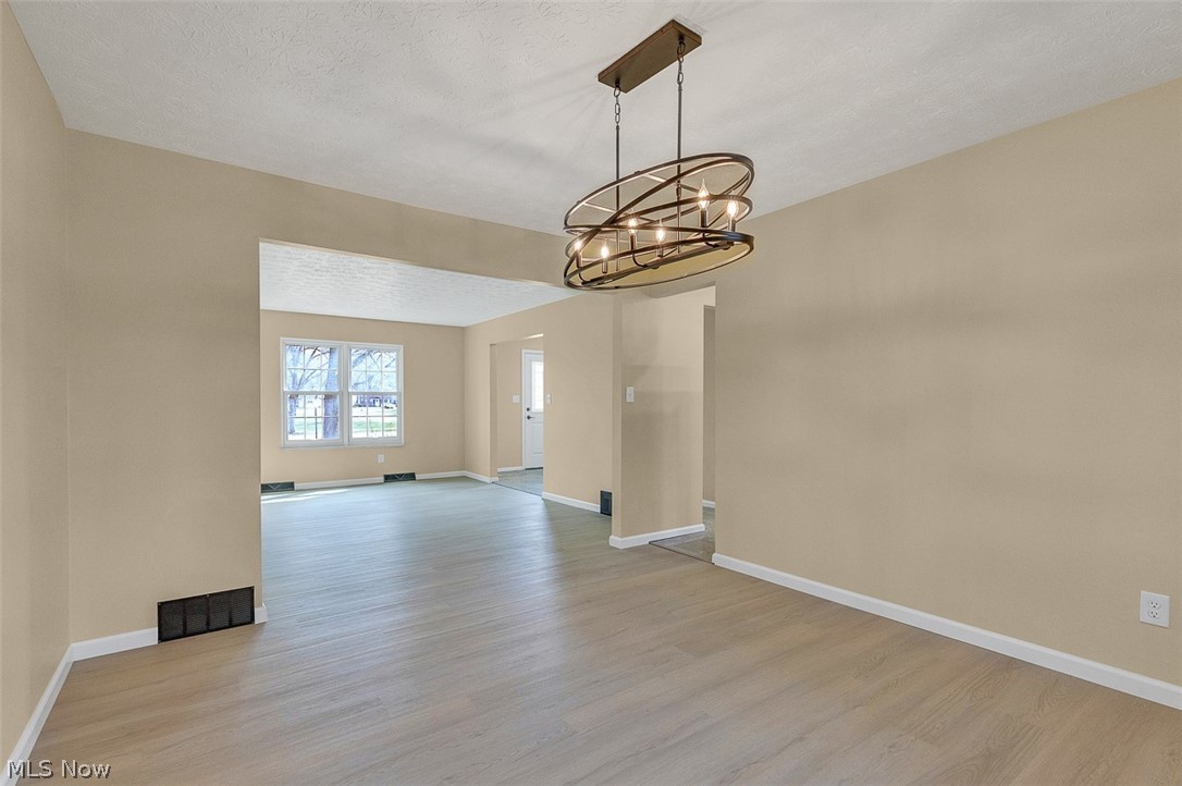 620 Lindford Drive Bay Village OH 44140