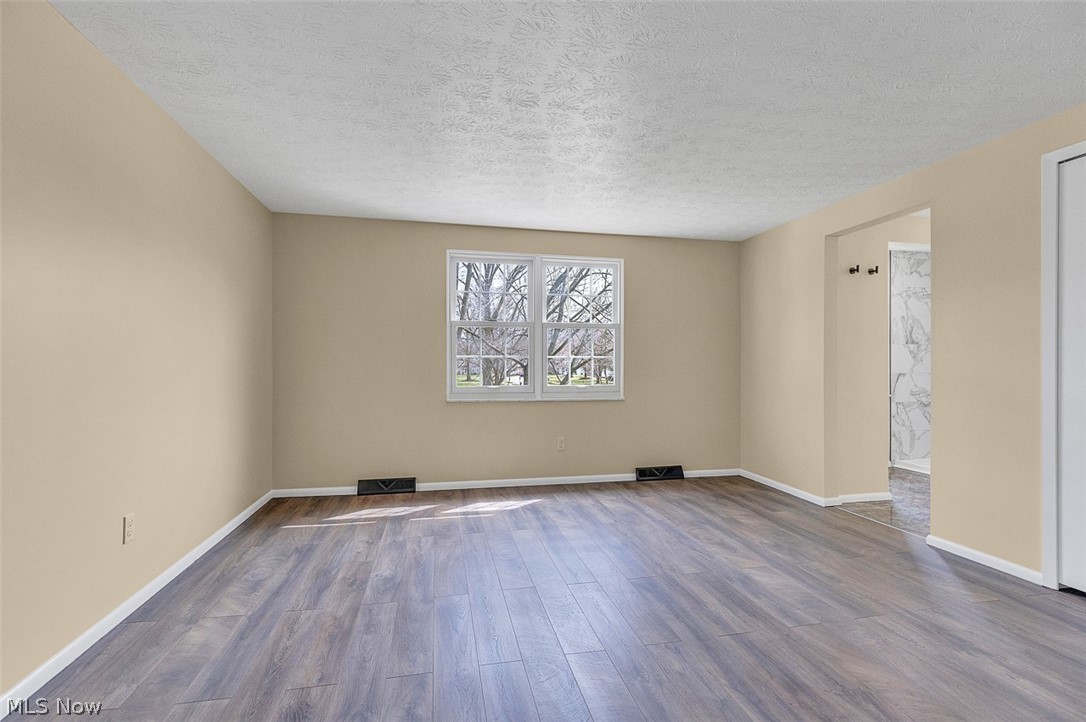 620 Lindford Drive Bay Village OH 44140