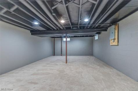 620 Lindford Drive Bay Village OH 44140
