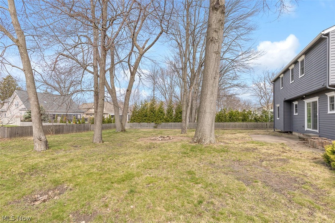 620 Lindford Drive Bay Village OH 44140