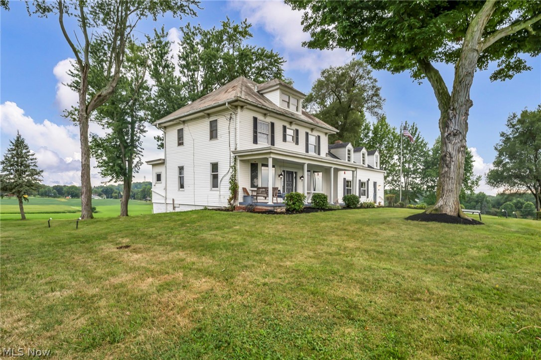 5706 Kemary Avenue SW Navarre OH 44662