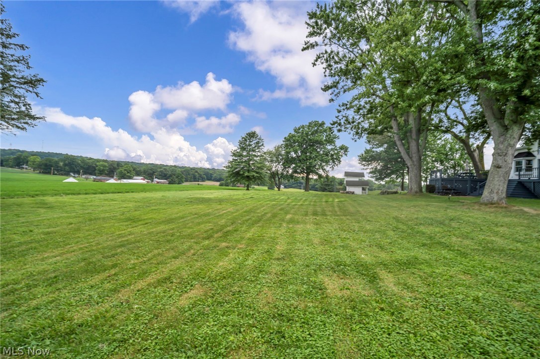 5706 Kemary Avenue SW Navarre OH 44662