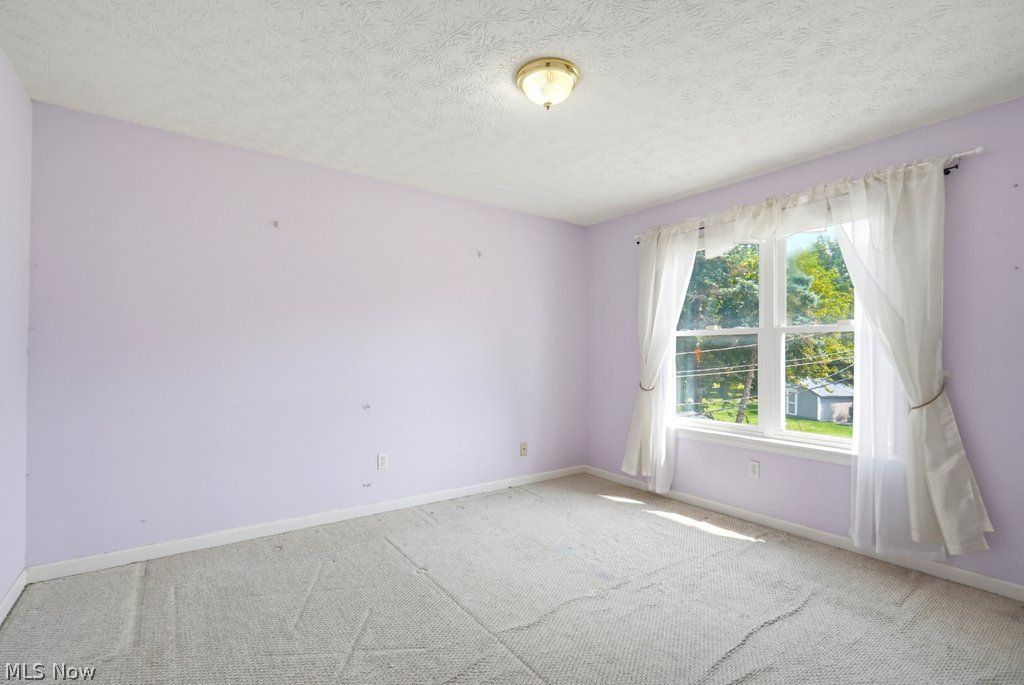 6651 W 130th Street Parma Heights OH 44130