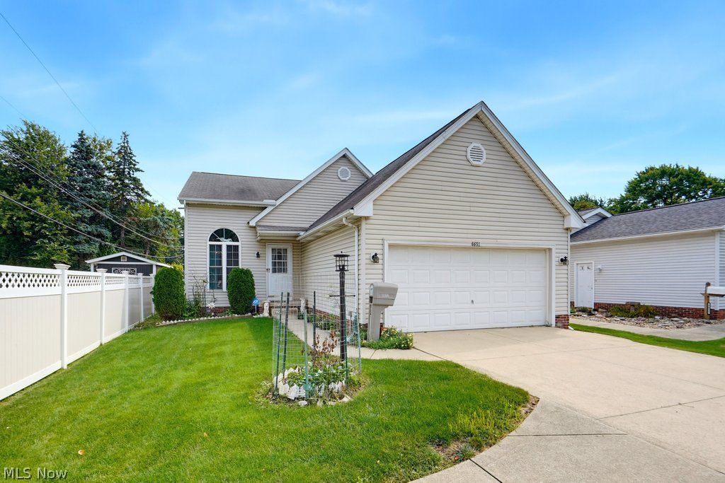 6651 W 130th Street Parma Heights OH 44130