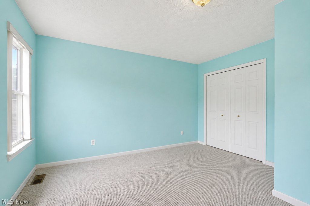 6651 W 130th Street Parma Heights OH 44130