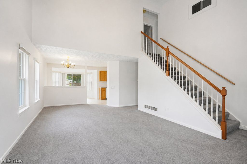 6651 W 130th Street Parma Heights OH 44130