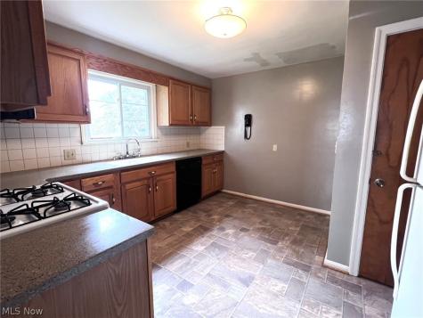 350 Harter Avenue NW Canton OH 44708