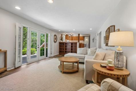 34165 Sherbrook Park Drive Solon OH 44139