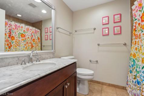 34165 Sherbrook Park Drive Solon OH 44139