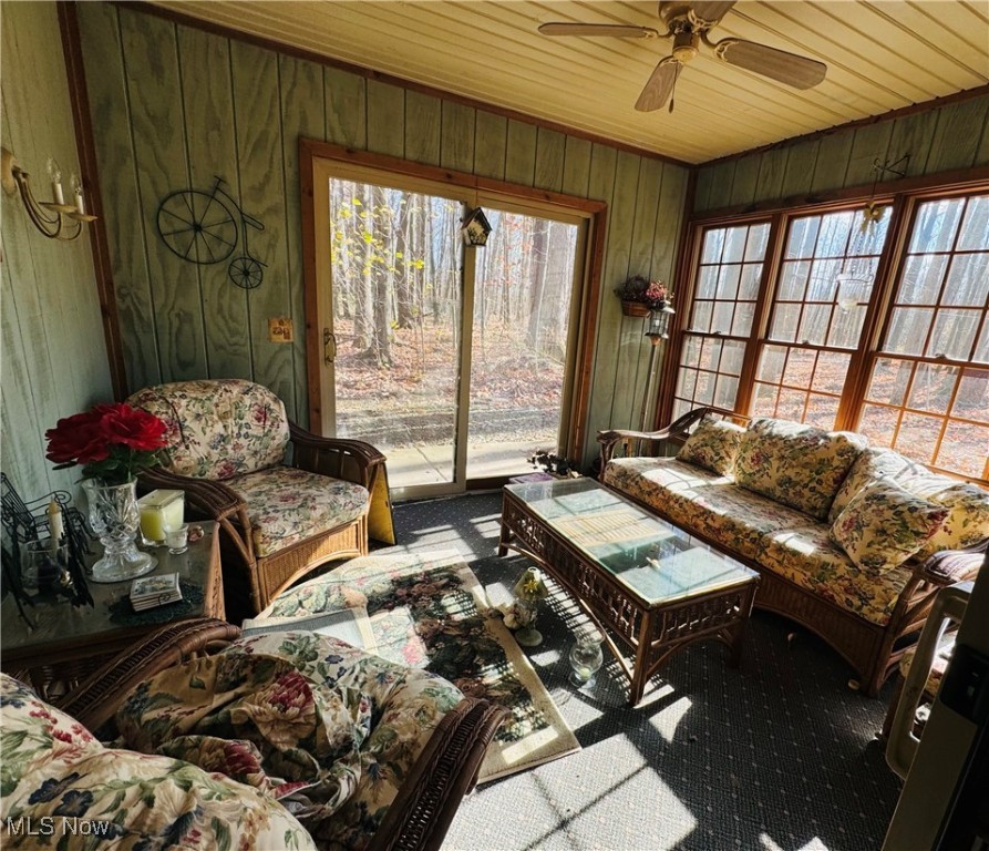 2086 S Park Lane Roaming Shores OH 44084