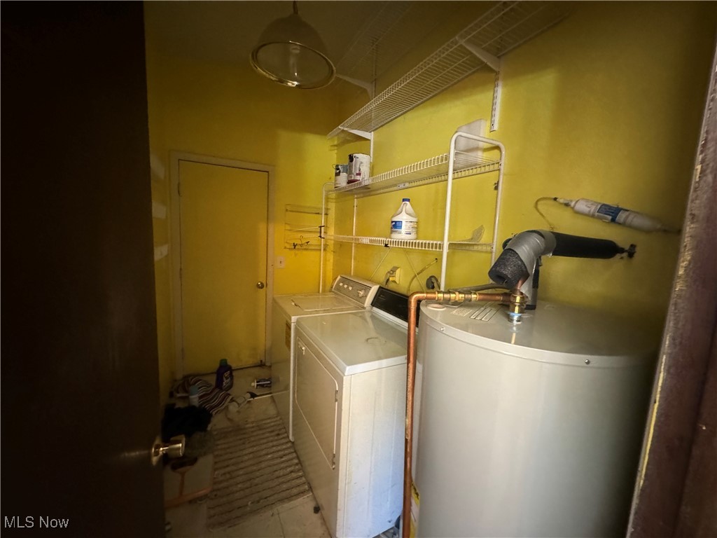 2086 S Park Lane Roaming Shores OH 44084