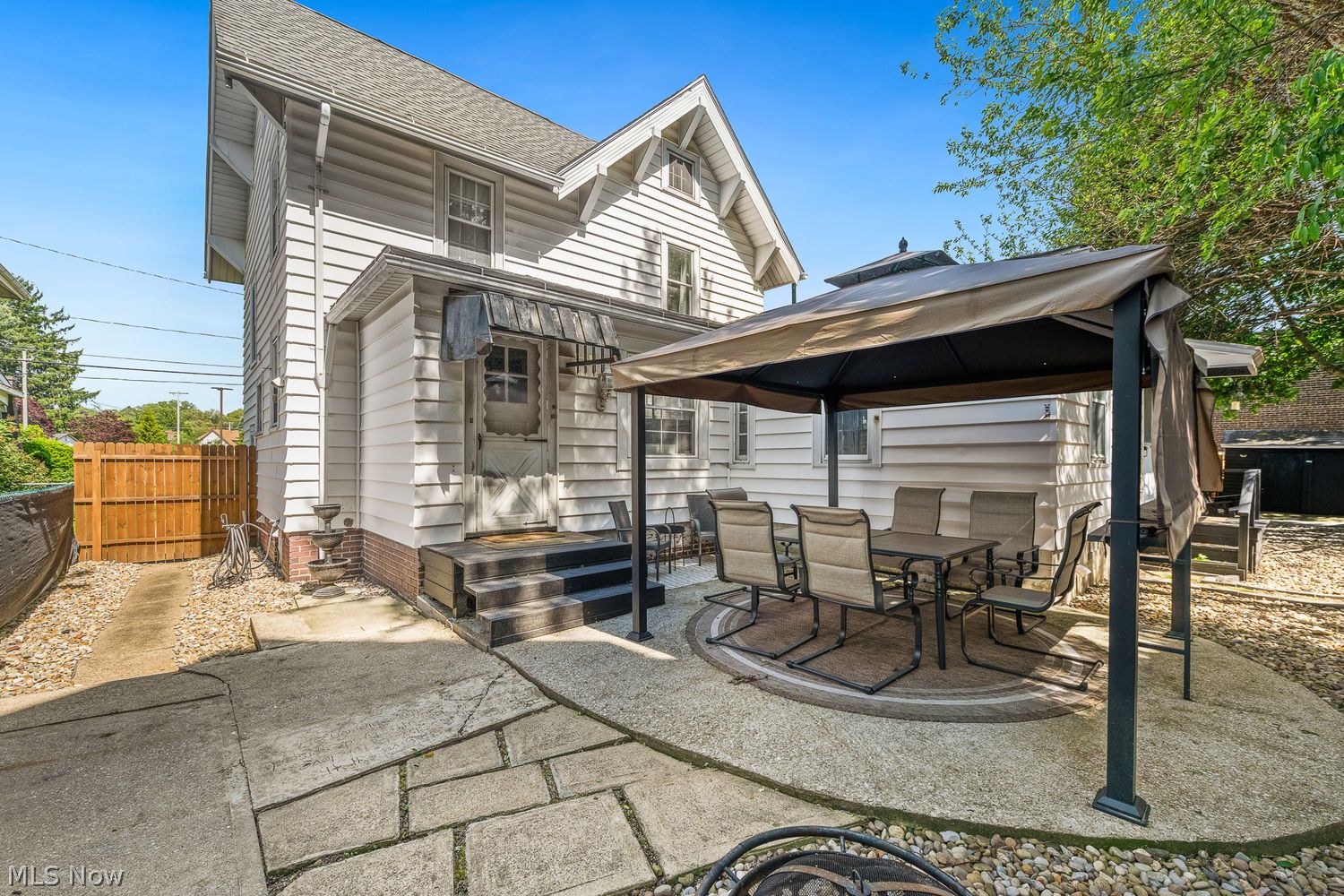 25 11th Street NE Massillon OH 44646