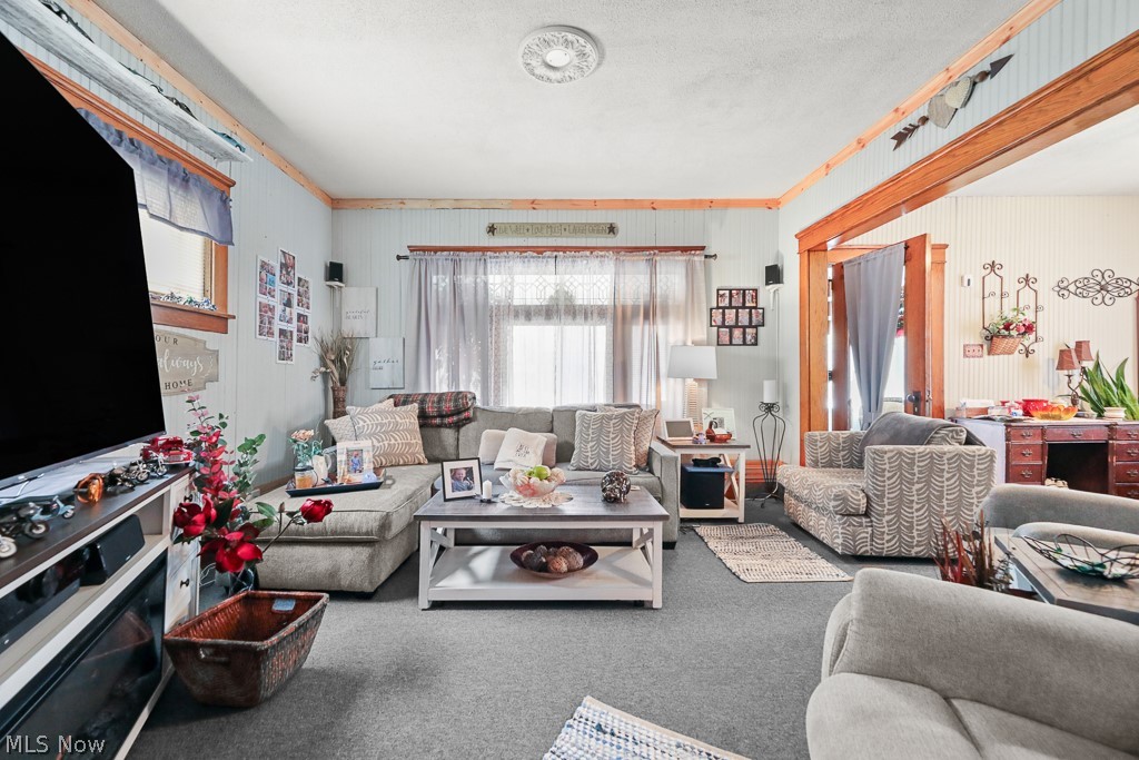 2126 S Arch Avenue Alliance OH 44601