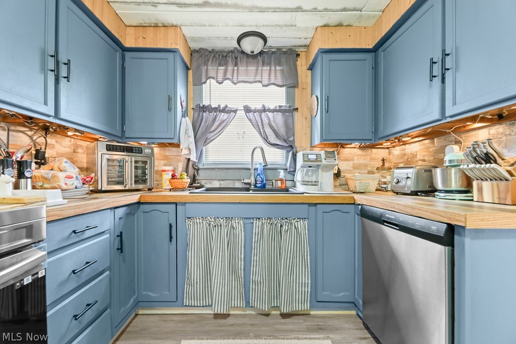 2126 S Arch Avenue Alliance OH 44601