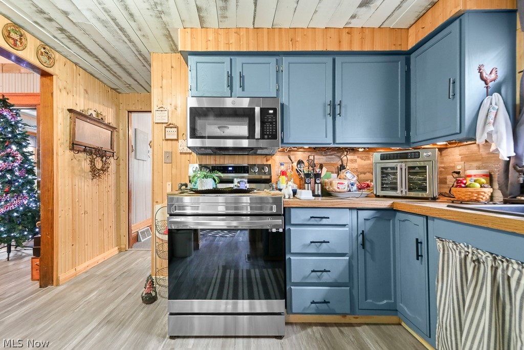 2126 S Arch Avenue Alliance OH 44601