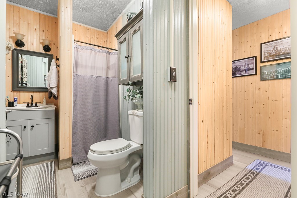 2126 S Arch Avenue Alliance OH 44601