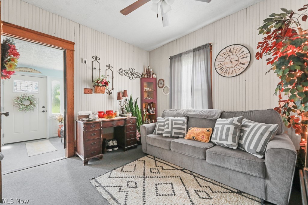 2126 S Arch Avenue Alliance OH 44601