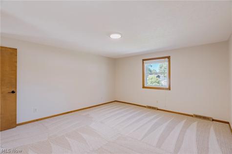 15133 Dogwood Circle Middleburg Heights OH 44130