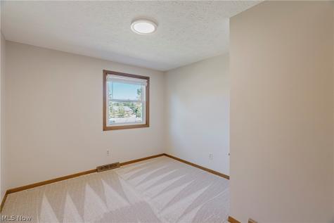 15133 Dogwood Circle Middleburg Heights OH 44130