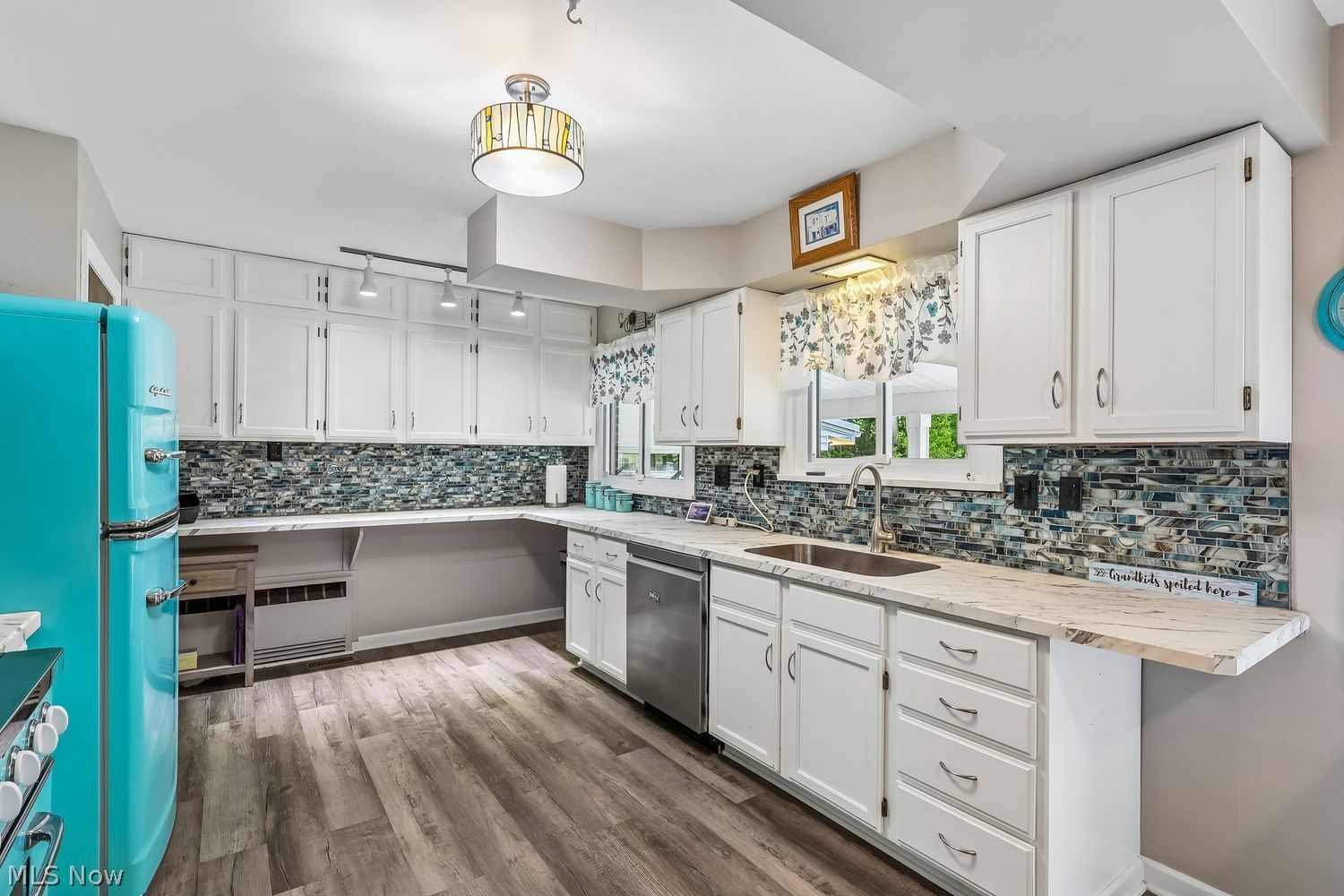 5107 Whitethorn Avenue North Olmsted OH 44070