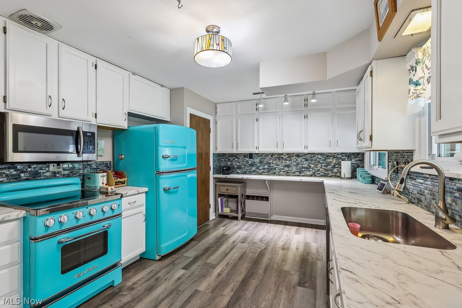 5107 Whitethorn Avenue North Olmsted OH 44070