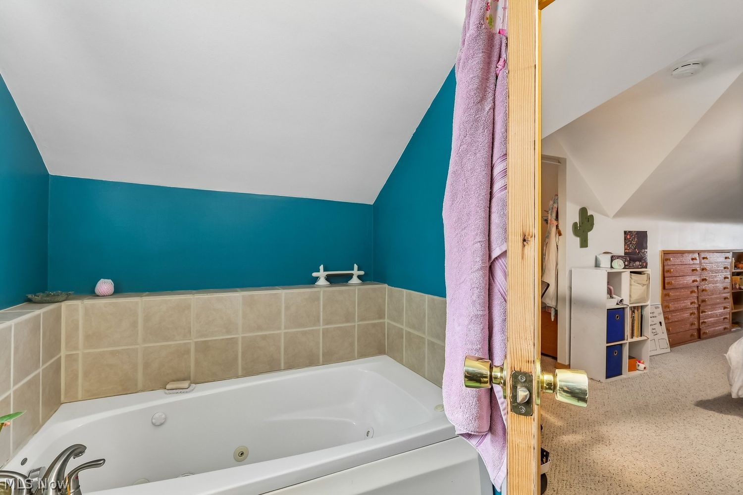 5107 Whitethorn Avenue North Olmsted OH 44070