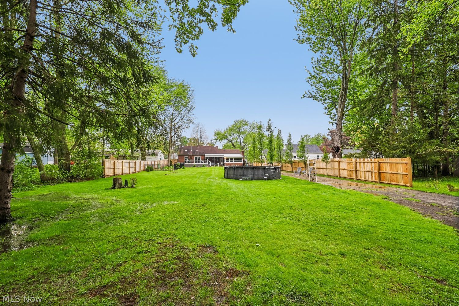 5107 Whitethorn Avenue North Olmsted OH 44070