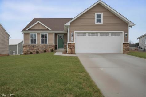 994 Bookman Avenue Akron OH 44312