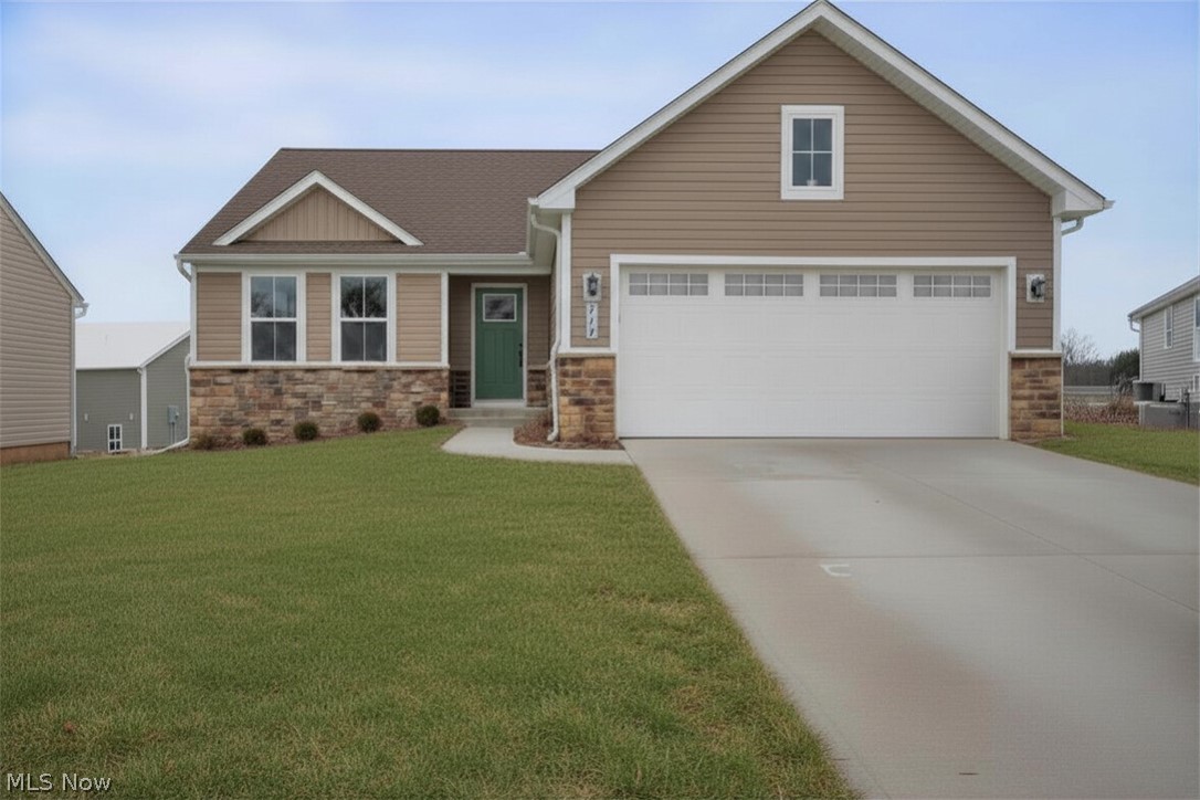 994 Bookman Avenue Lakemore OH 44312