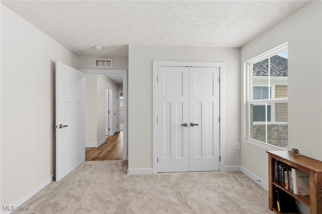 994 Bookman Avenue Akron OH 44312