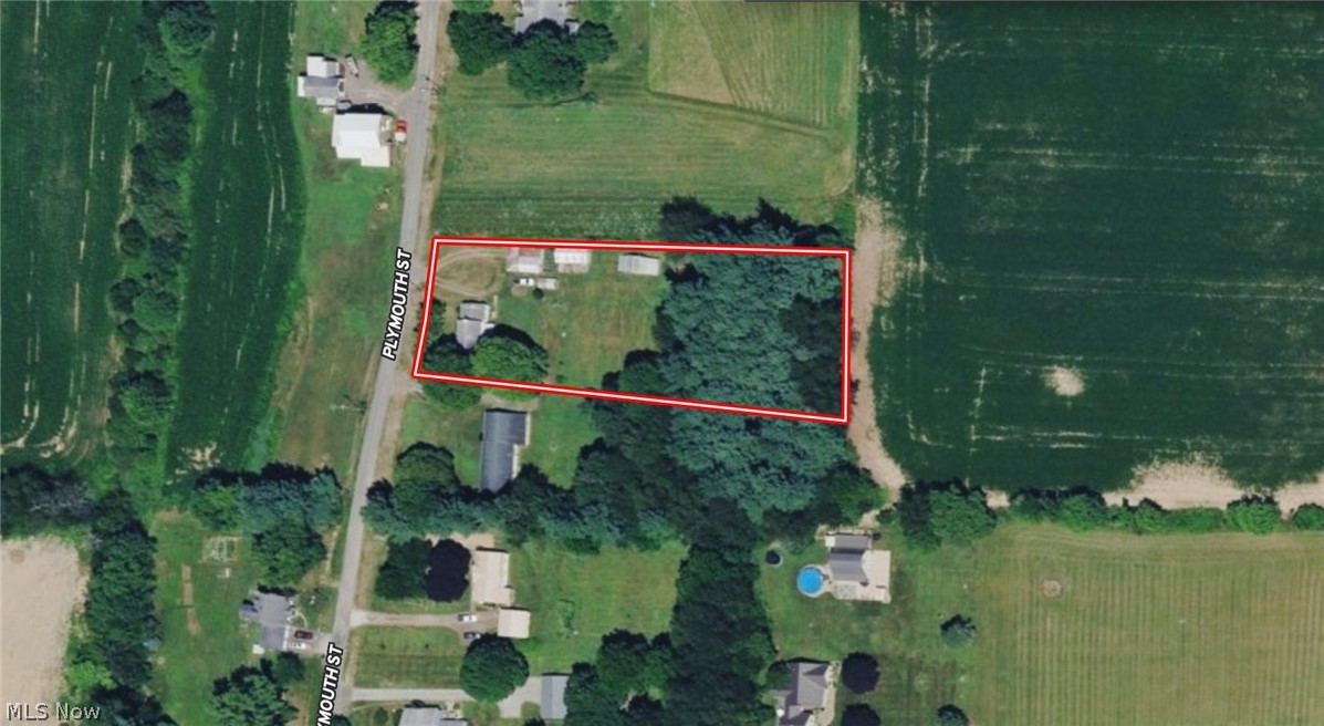 9076 Plymouth Street Hanoverton OH 44423