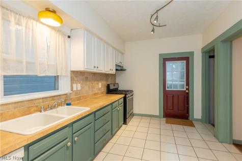 3409 W 54th Street Cleveland OH 44102
