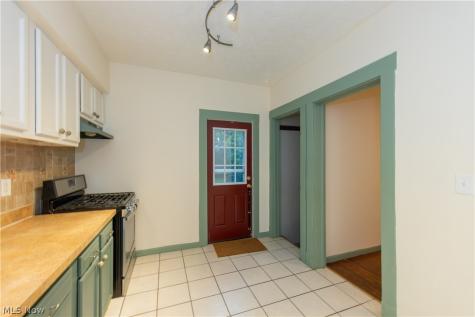 3409 W 54th Street Cleveland OH 44102