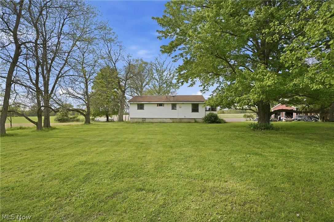 2530 Kinsman Road NE North Bloomfield OH 44450