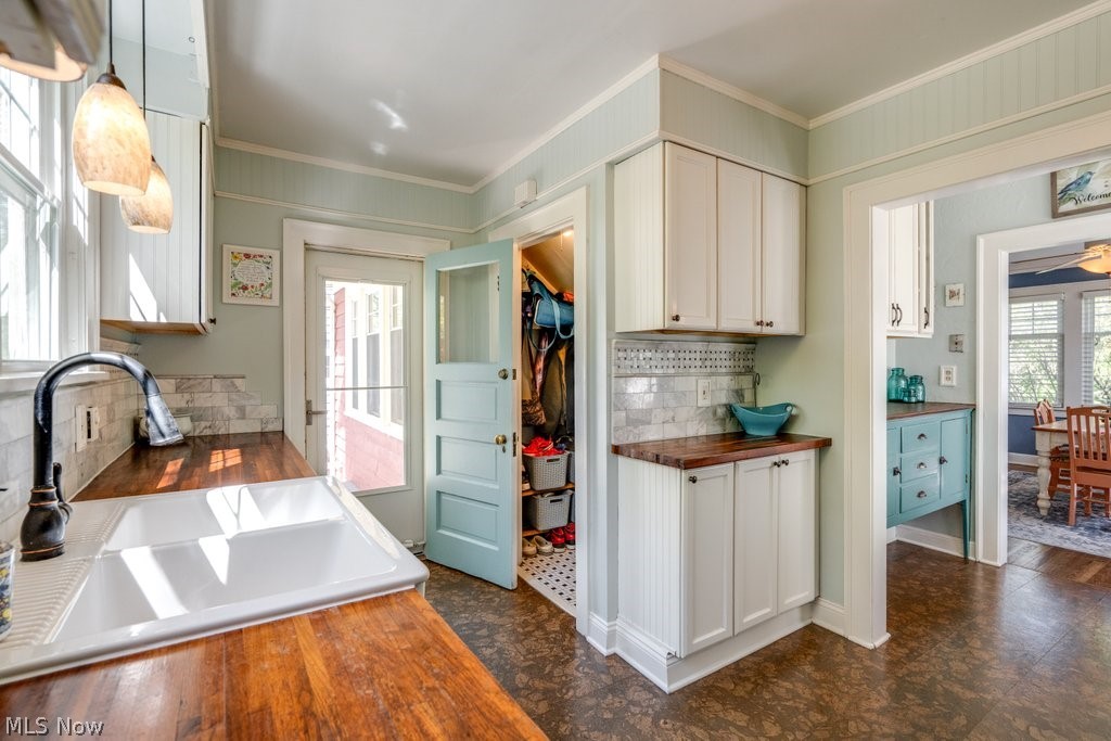 3376 Clarendon Road Cleveland Heights OH 44118