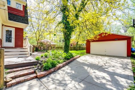 3376 Clarendon Road Cleveland Heights OH 44118
