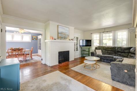 3376 Clarendon Road Cleveland Heights OH 44118