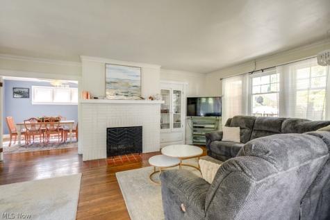 3376 Clarendon Road Cleveland Heights OH 44118