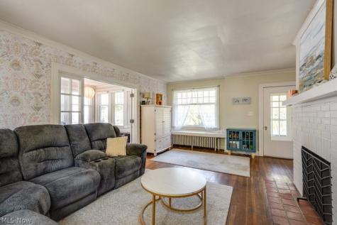 3376 Clarendon Road Cleveland Heights OH 44118