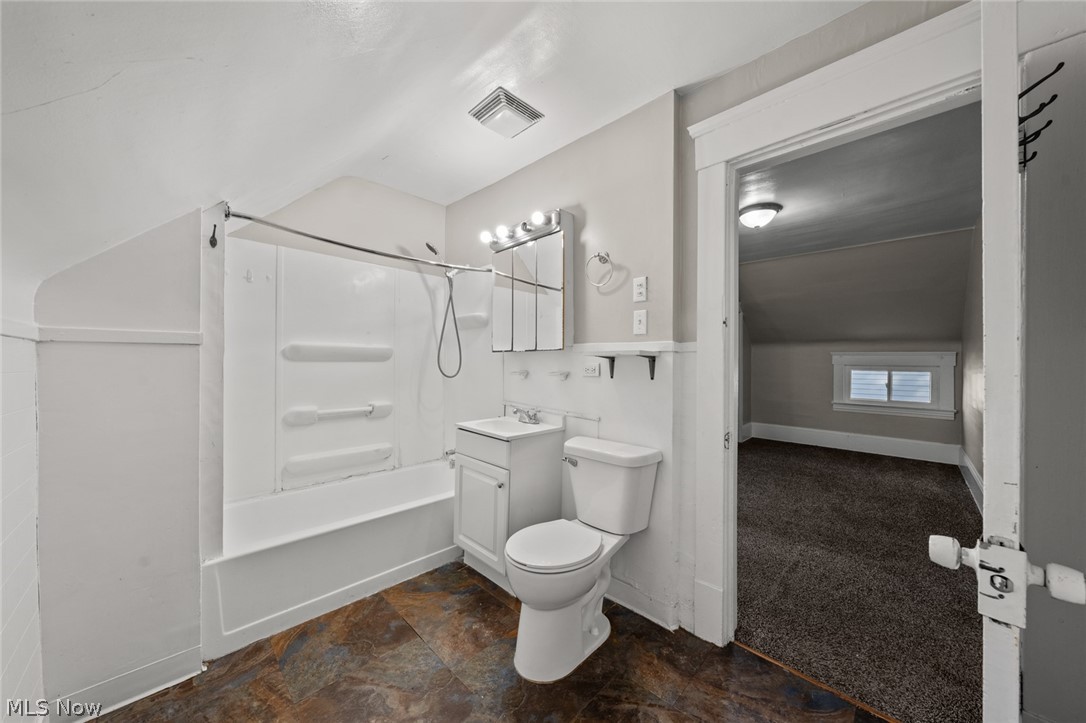 4012 Bucyrus Avenue Cleveland OH 44109