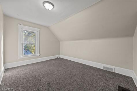 4012 Bucyrus Avenue Cleveland OH 44109