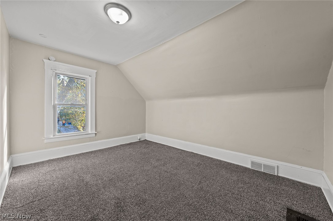 4012 Bucyrus Avenue Cleveland OH 44109