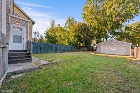 4012 Bucyrus Avenue Cleveland OH 44109