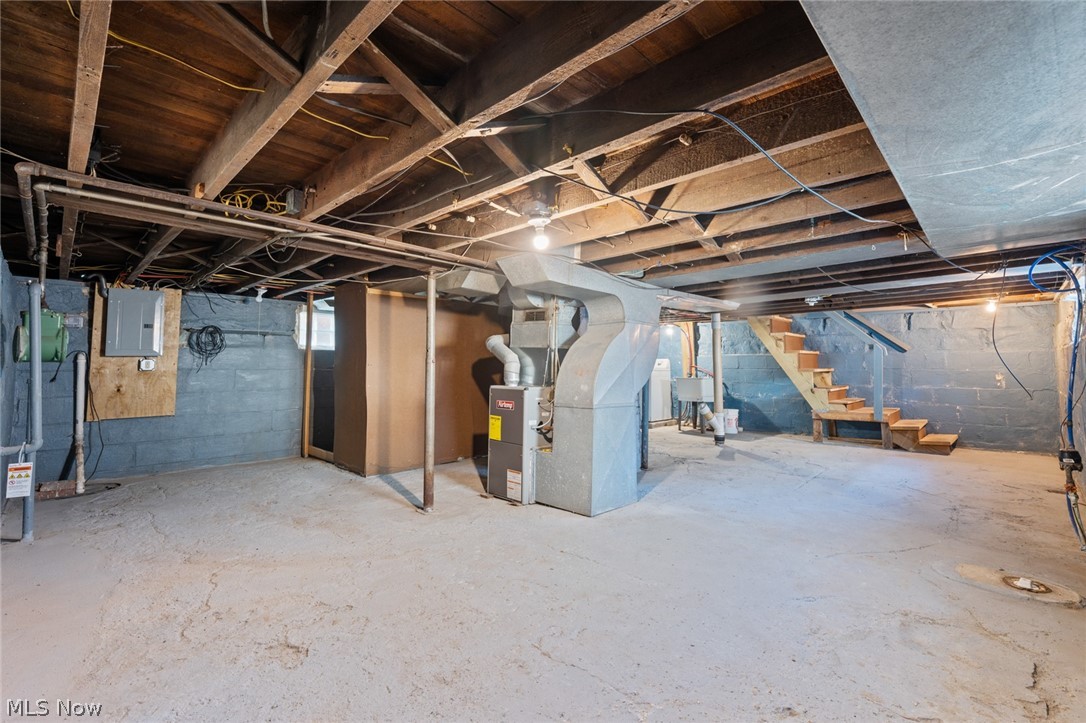 4012 Bucyrus Avenue Cleveland OH 44109