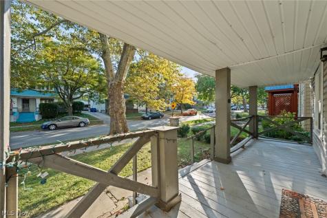 4012 Bucyrus Avenue Cleveland OH 44109