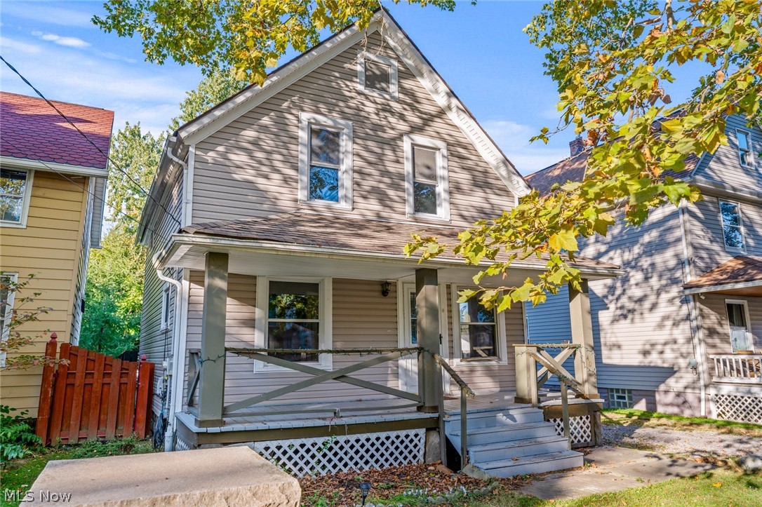 4012 Bucyrus Avenue Cleveland OH 44109