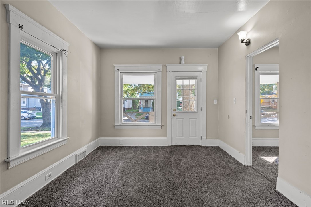 4012 Bucyrus Avenue Cleveland OH 44109